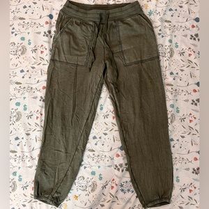 🌼 3 for $20 aerie Olive Green Joggers